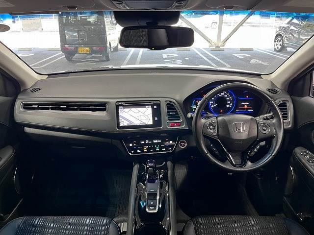 صورة 2 لـ 2014 Honda VEZEL