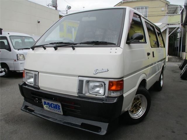 صورة 1 لـ 1991 Nissan VANETTE LARGO COACH