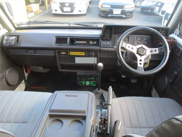 صورة 11 لـ 1991 Nissan VANETTE LARGO COACH