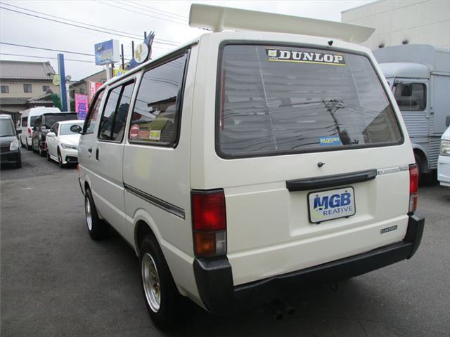 صورة 8 لـ 1991 Nissan VANETTE LARGO COACH