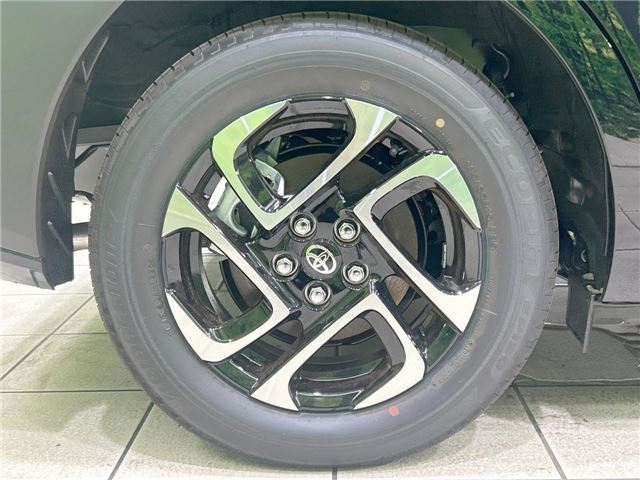صورة 8 لـ 2026 Toyota SIENTA