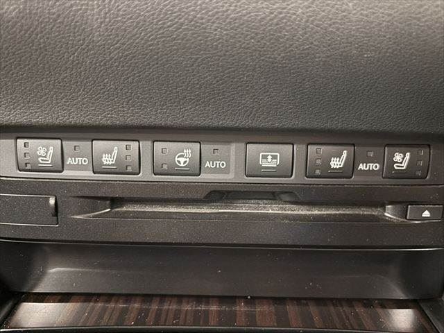 2020 Lexus ES thumbnail 42