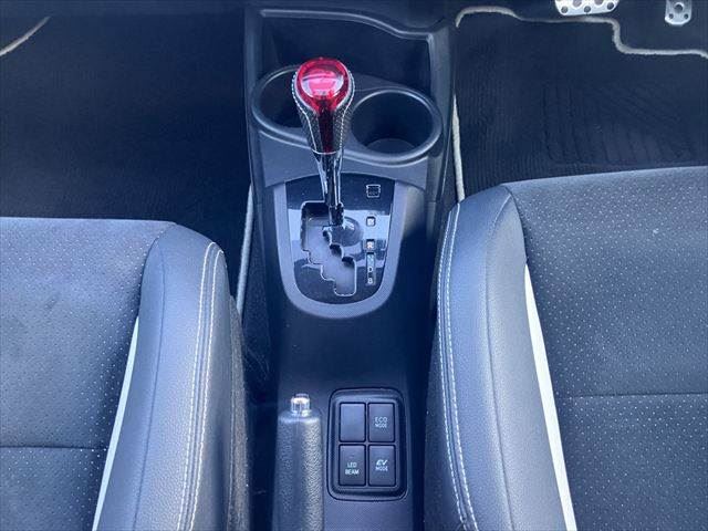 صورة مصغرة 37 لـ 2014 Toyota AQUA