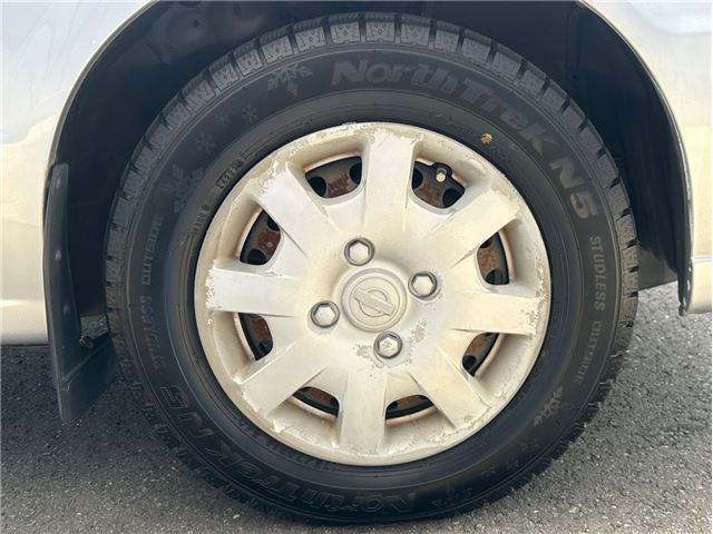 2001 Nissan SUNNY — миниатюра 41