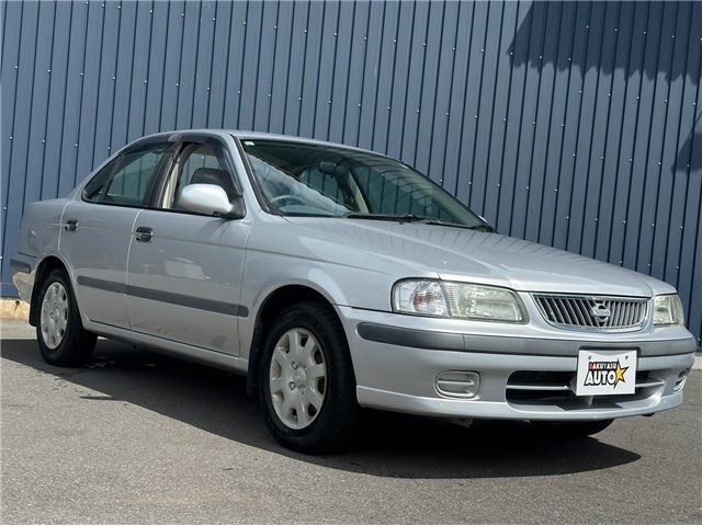 2001 Nissan SUNNY 照片 6