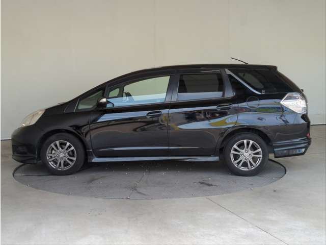 2011 Honda FIT SHUTTLE HYBRID — миниатюра 37