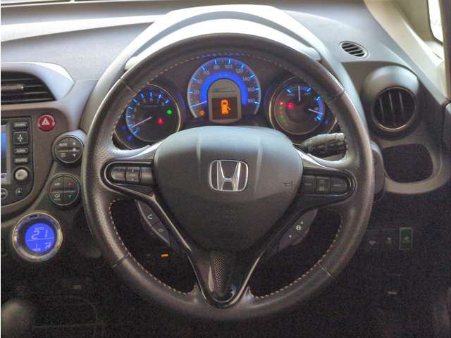 2011 Honda FIT SHUTTLE HYBRID — фото 8