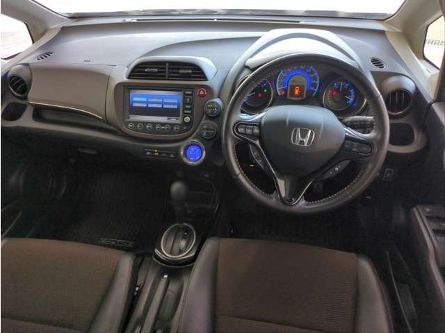 2011 Honda FIT SHUTTLE HYBRID — фото 7