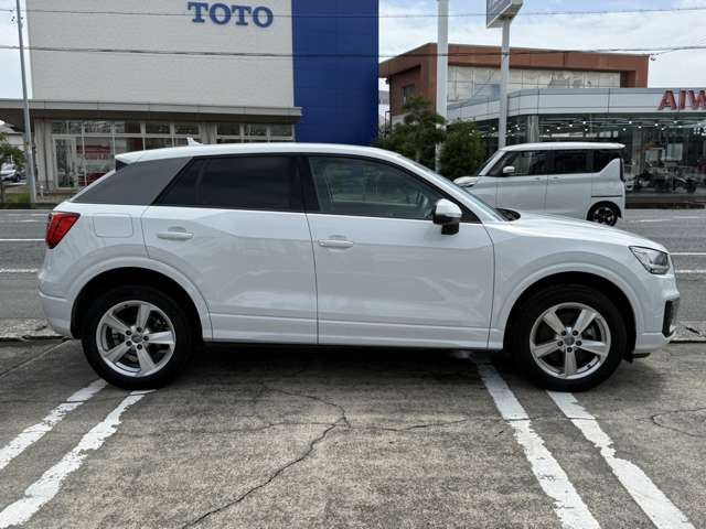 2017 AUDI Q2 — фото 6