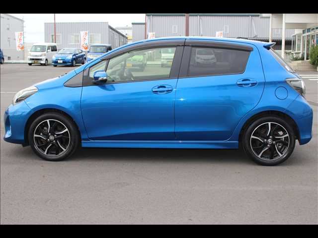 2016 Toyota VITZ 缩略图 19