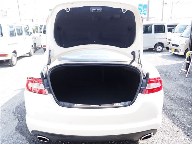 صورة مصغرة 18 لـ 2008 Jaguar XF