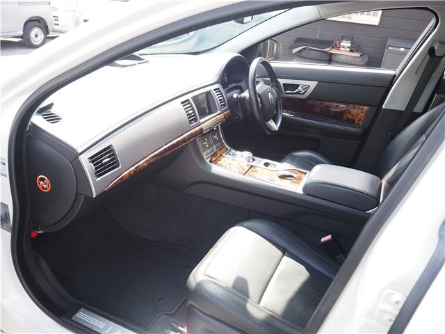 صورة مصغرة 37 لـ 2008 Jaguar XF