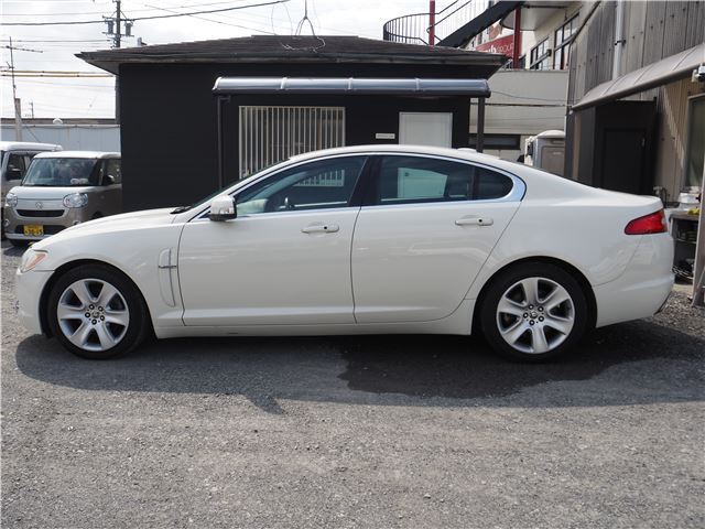 صورة 10 لـ 2008 Jaguar XF
