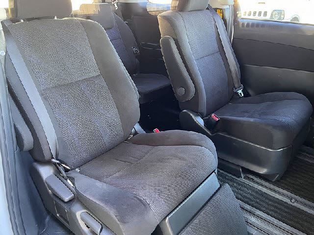 2012 Toyota ESTIMA photo 4