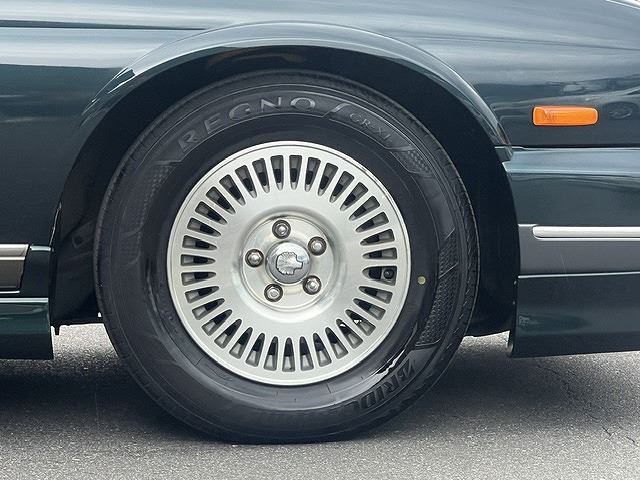 صورة مصغرة 27 لـ 1996 Nissan CIMA