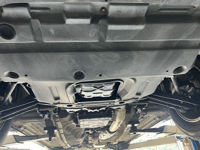 صورة مصغرة 31 لـ 1996 Nissan CIMA