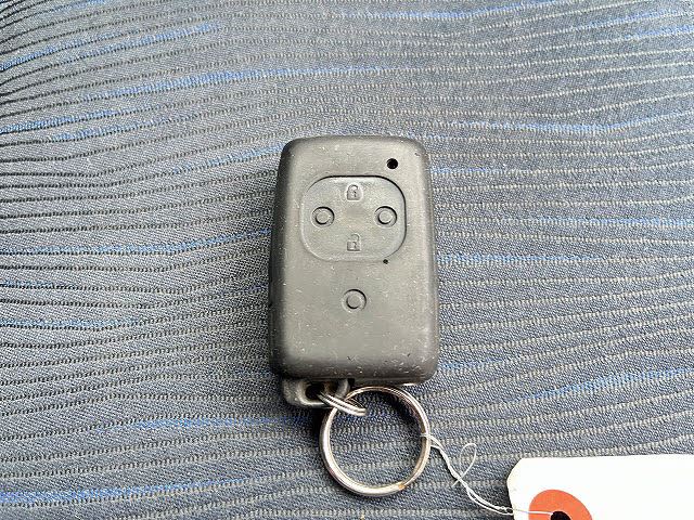 2011 Toyota VOXY thumbnail 12
