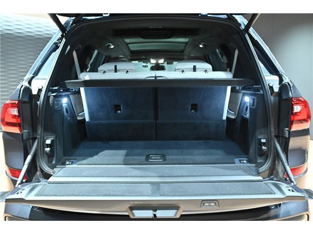2020 BMW X7 缩略图 56