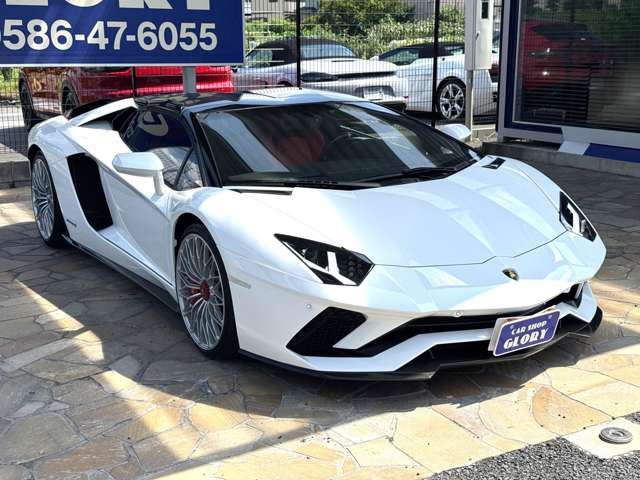صورة 4 لـ 2018 Lamborghini AVENTADOR ROADSTER