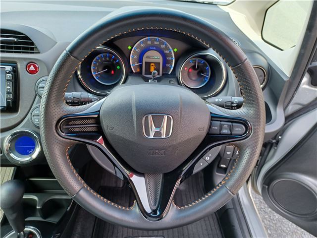 2011 Honda FIT SHUTTLE HYBRID thumbnail 21