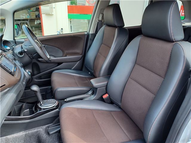 2011 Honda FIT SHUTTLE HYBRID thumbnail 28