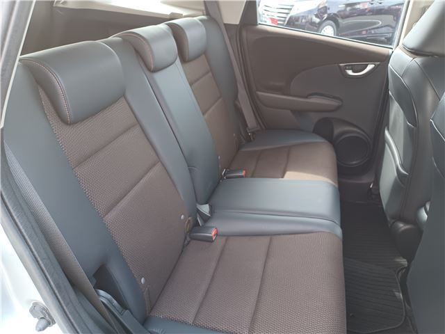 2011 Honda FIT SHUTTLE HYBRID thumbnail 29