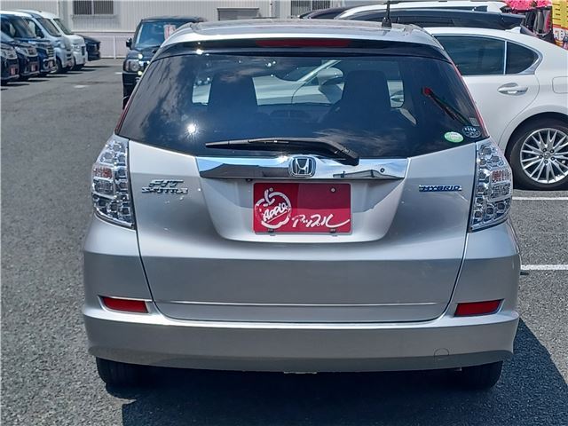 2011 Honda FIT SHUTTLE HYBRID — фото 7