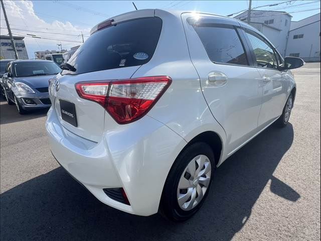 صورة 8 لـ 2017 Toyota VITZ