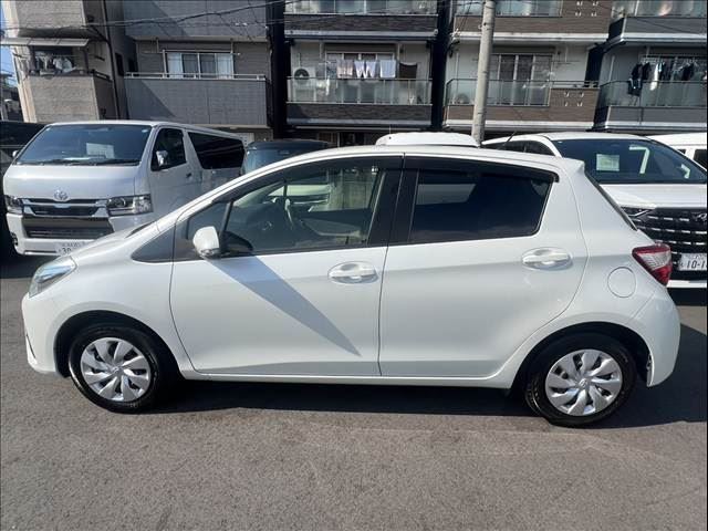 صورة 7 لـ 2017 Toyota VITZ