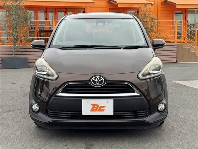 صورة 9 لـ 2016 Toyota SIENTA