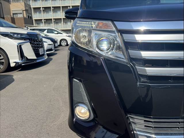 2015 Toyota NOAH — миниатюра 41