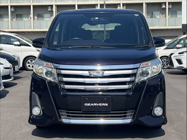 2015 Toyota NOAH — миниатюра 4