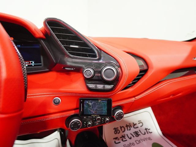 2019 Ferrari 488 GTB 缩略图 33
