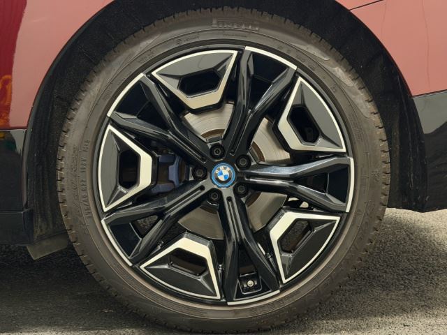 2022 BMW IX 缩略图 20