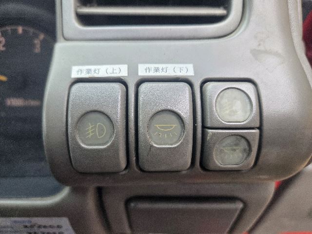1997 Nissan ATLAS 缩略图 17