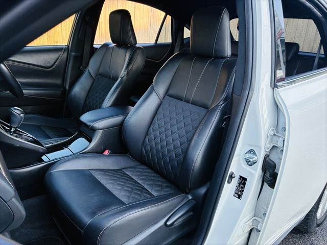 2016 Toyota HARRIER thumbnail 33