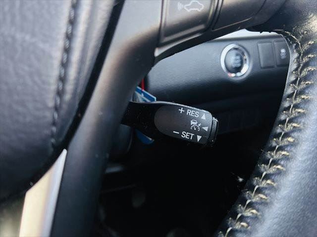 2016 Toyota HARRIER thumbnail 39