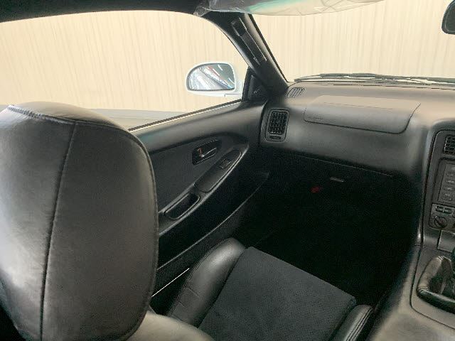 1997 Toyota MR2 — миниатюра 12