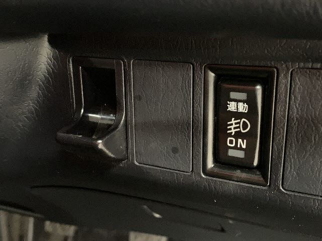 1997 Toyota MR2 — миниатюра 18