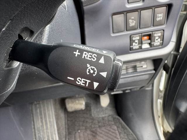 صورة مصغرة 27 لـ 2014 Toyota VOXY