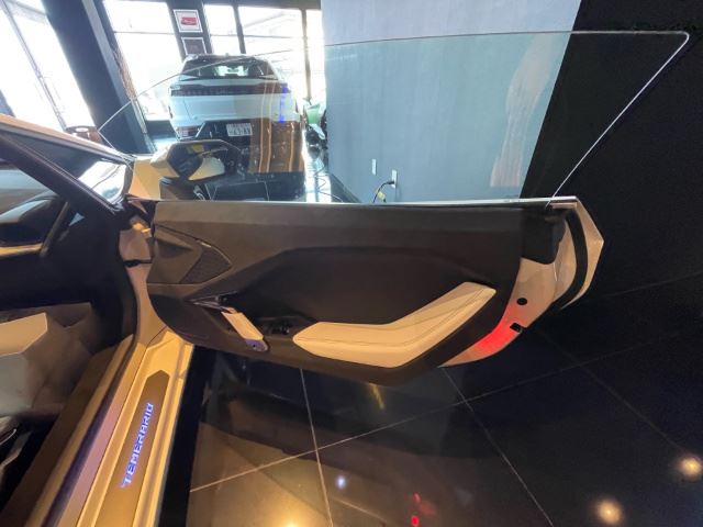 صورة مصغرة 13 لـ 2026 Lamborghini TEMERARIO