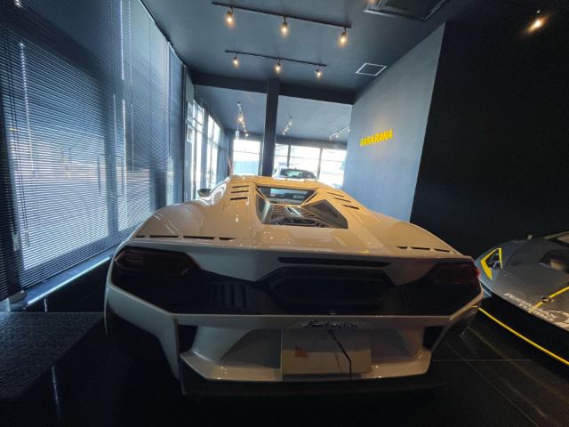 صورة مصغرة 6 لـ 2026 Lamborghini TEMERARIO