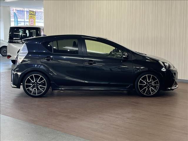 صورة 8 لـ 2014 Toyota AQUA