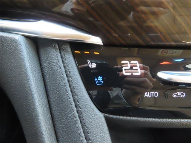 صورة مصغرة 33 لـ 2021 Cadillac XT6