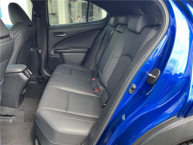 صورة مصغرة 17 لـ 2018 Lexus UX