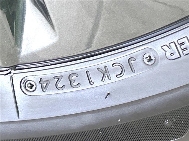 صورة مصغرة 17 لـ 2024 Lexus UX