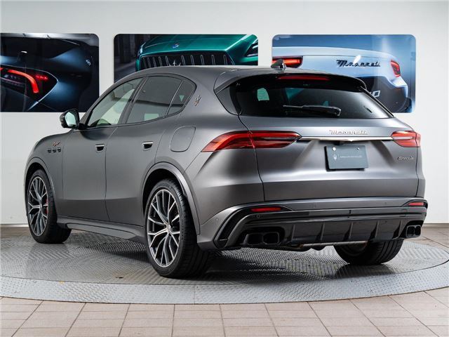 صورة 9 لـ 2023 Maserati GRECALE