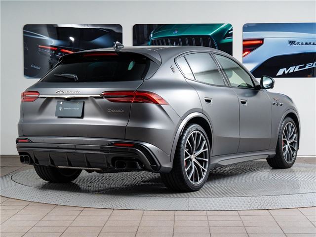 صورة 8 لـ 2023 Maserati GRECALE
