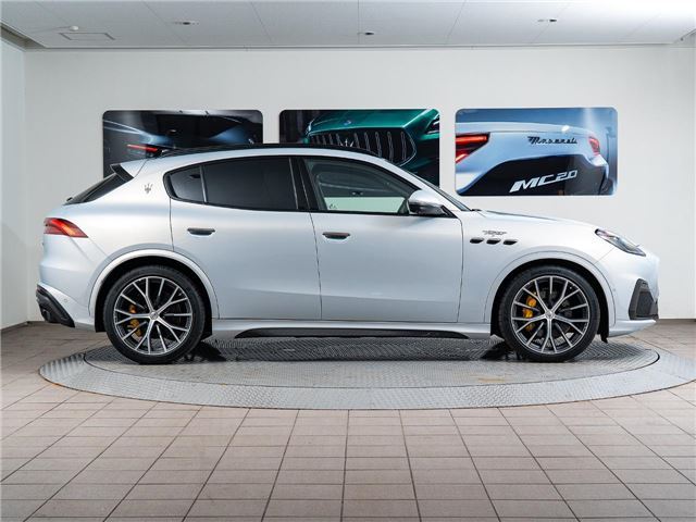 صورة 10 لـ 2023 Maserati GRECALE