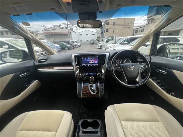 صورة 3 لـ 2019 Toyota VELLFIRE